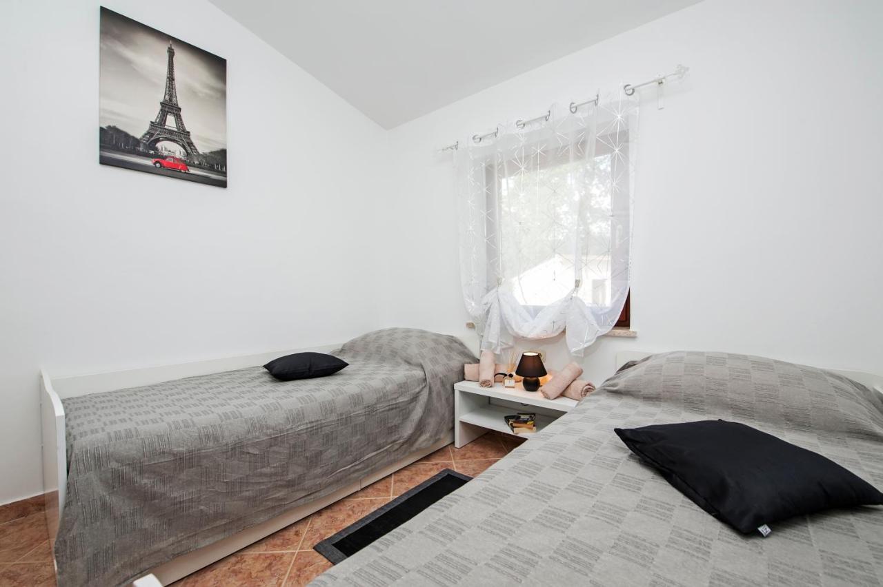 Casa Valeluna רוביני מראה חיצוני תמונה